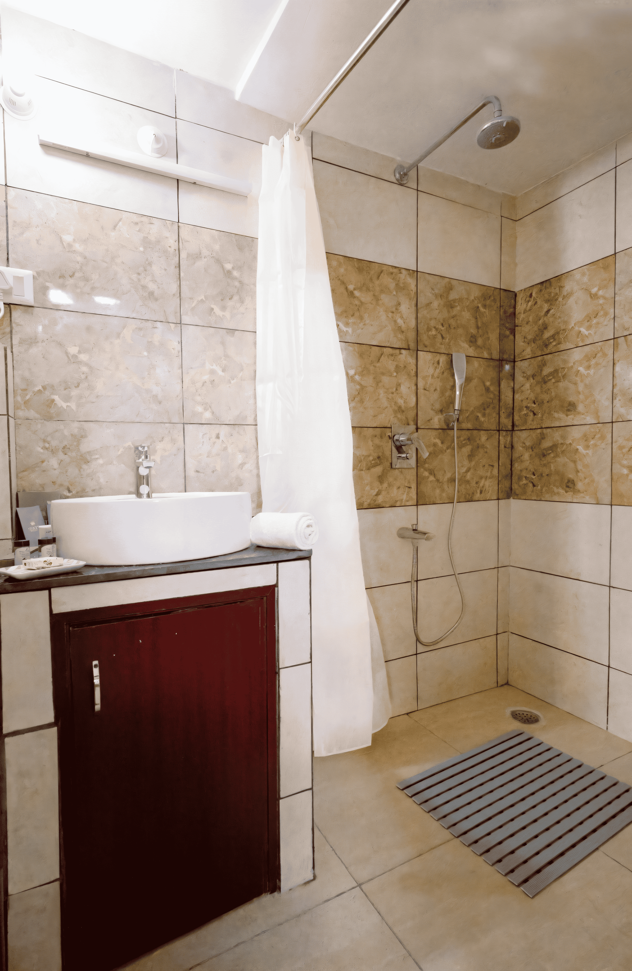  juSTa Lake View Residences, Nainital Kaafal  4