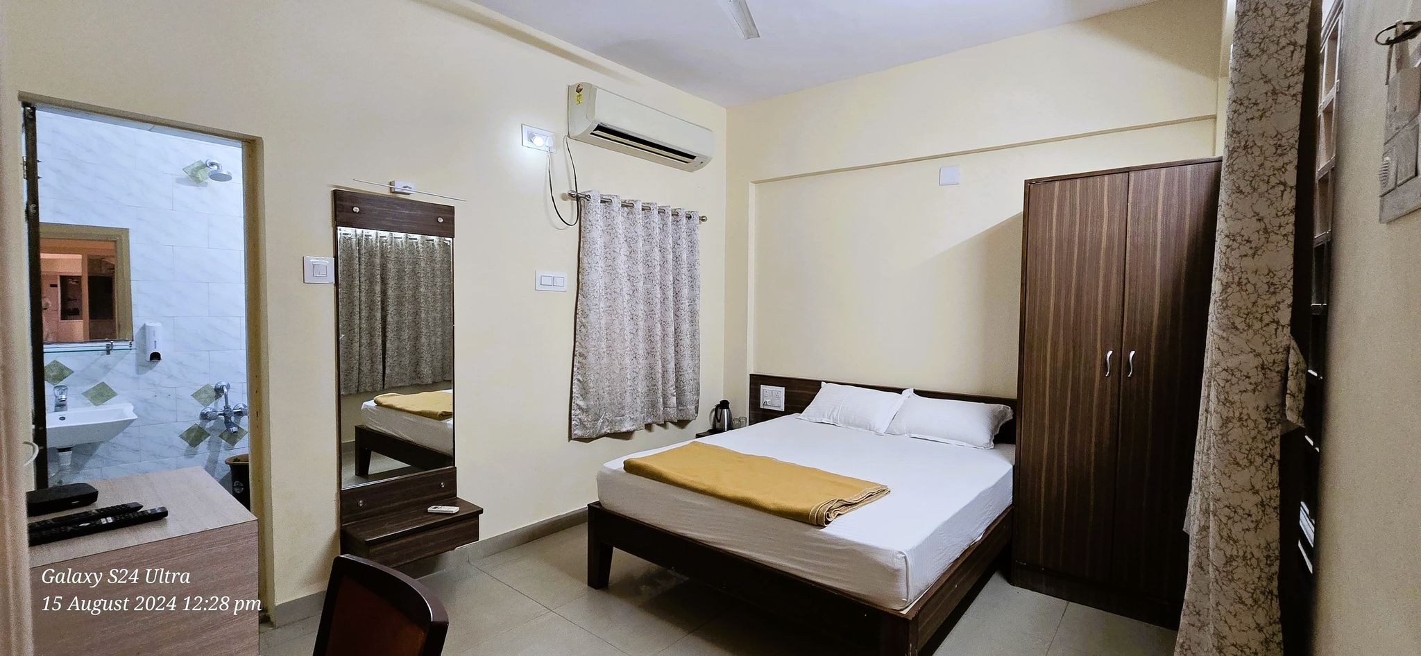 The Grand Pratap Deluxe AC Room 4