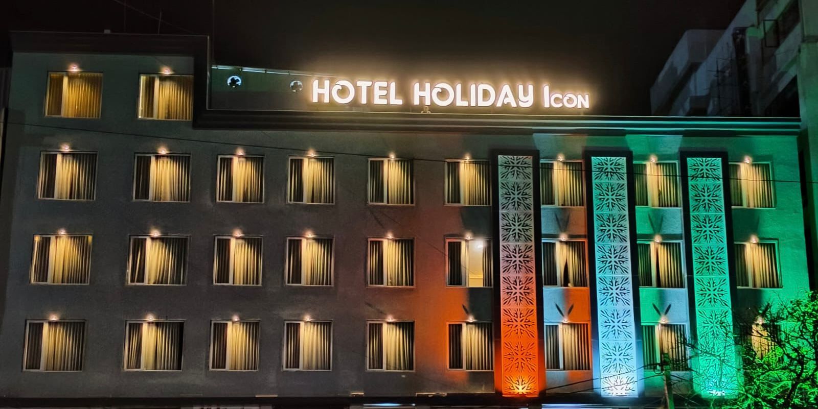 Hotel Holiday Icon