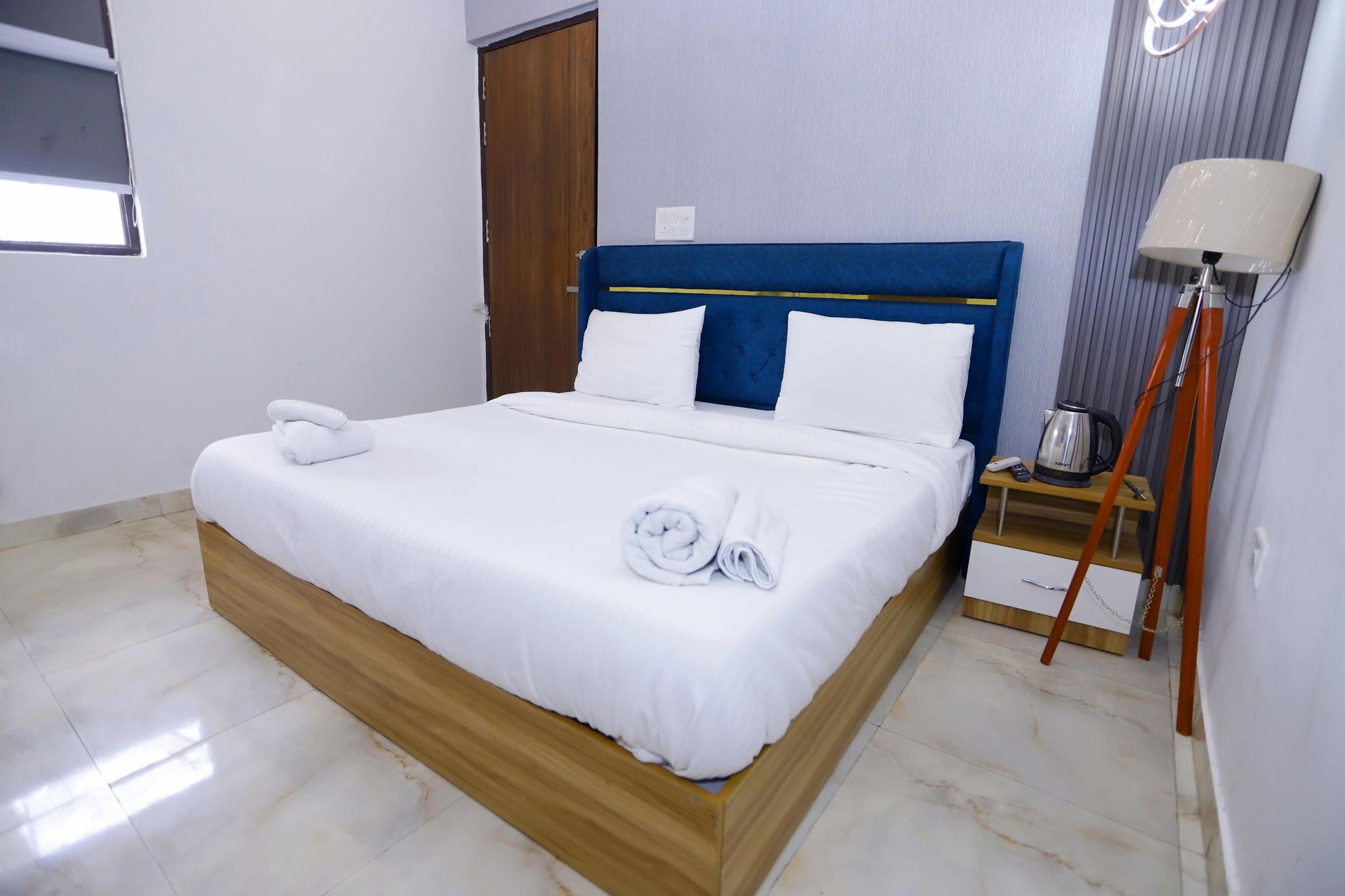 HOTEL VISTA BUSINESS SUITES & BANQUET BY NBS Deluxe Room 2