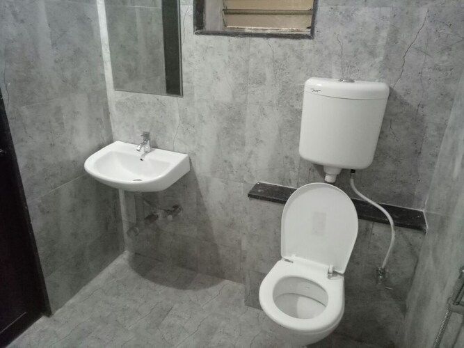 Deluxe Suit A.C Rooms