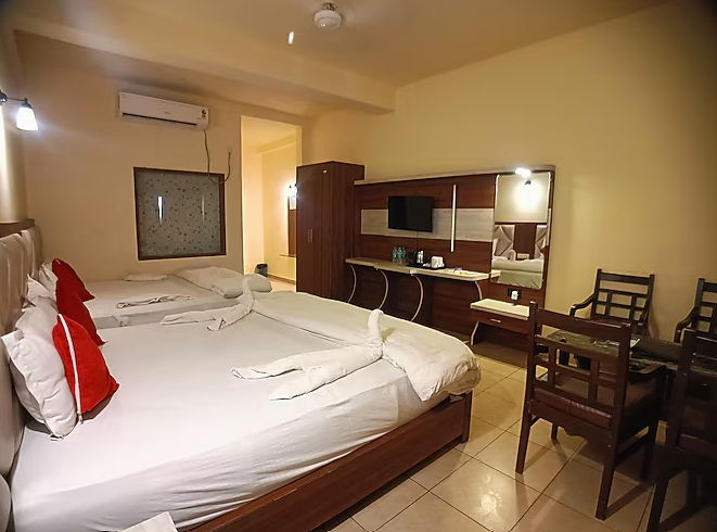 Family Room with Side Sea View