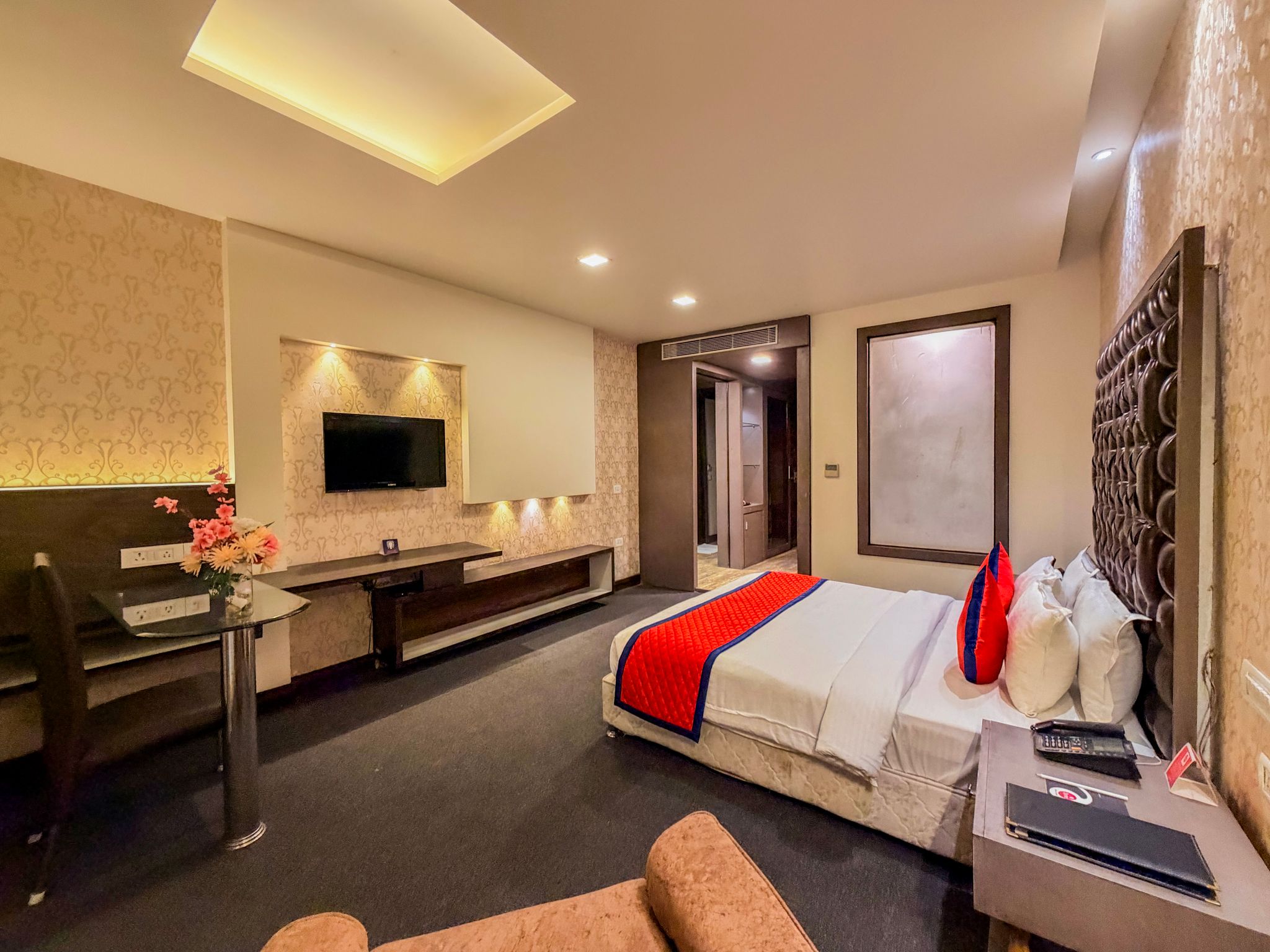 Premium Room with Bathtub