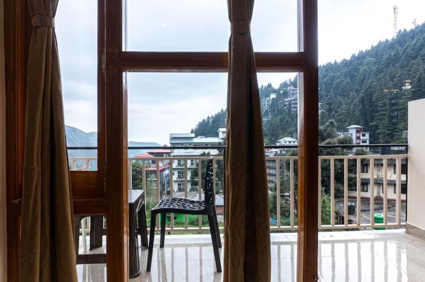 Super Deluxe Room With Private Balcony