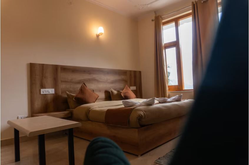  Winter Stone Standard Room