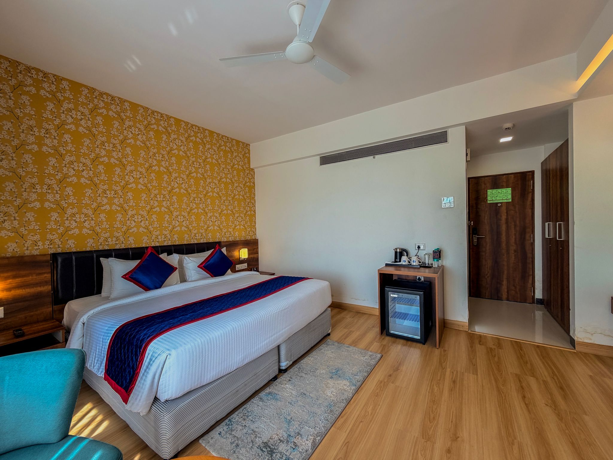 Zip By Spree Hotels Ranjangaon Premium King Room 2