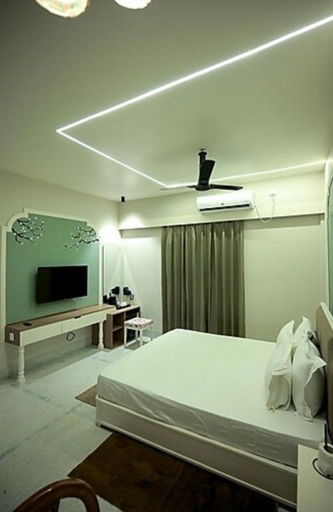 Aurora -With Balcony