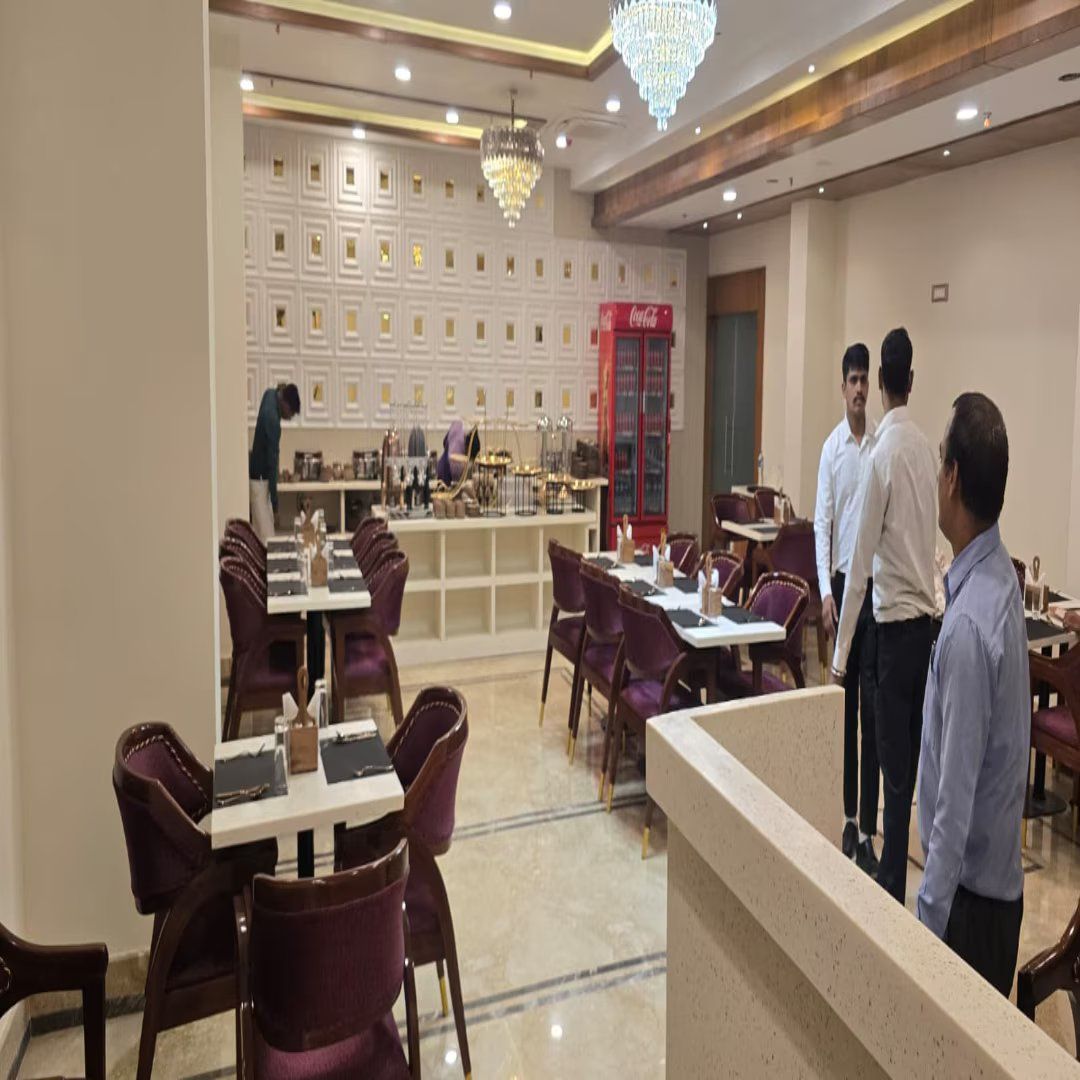 Food & Dining