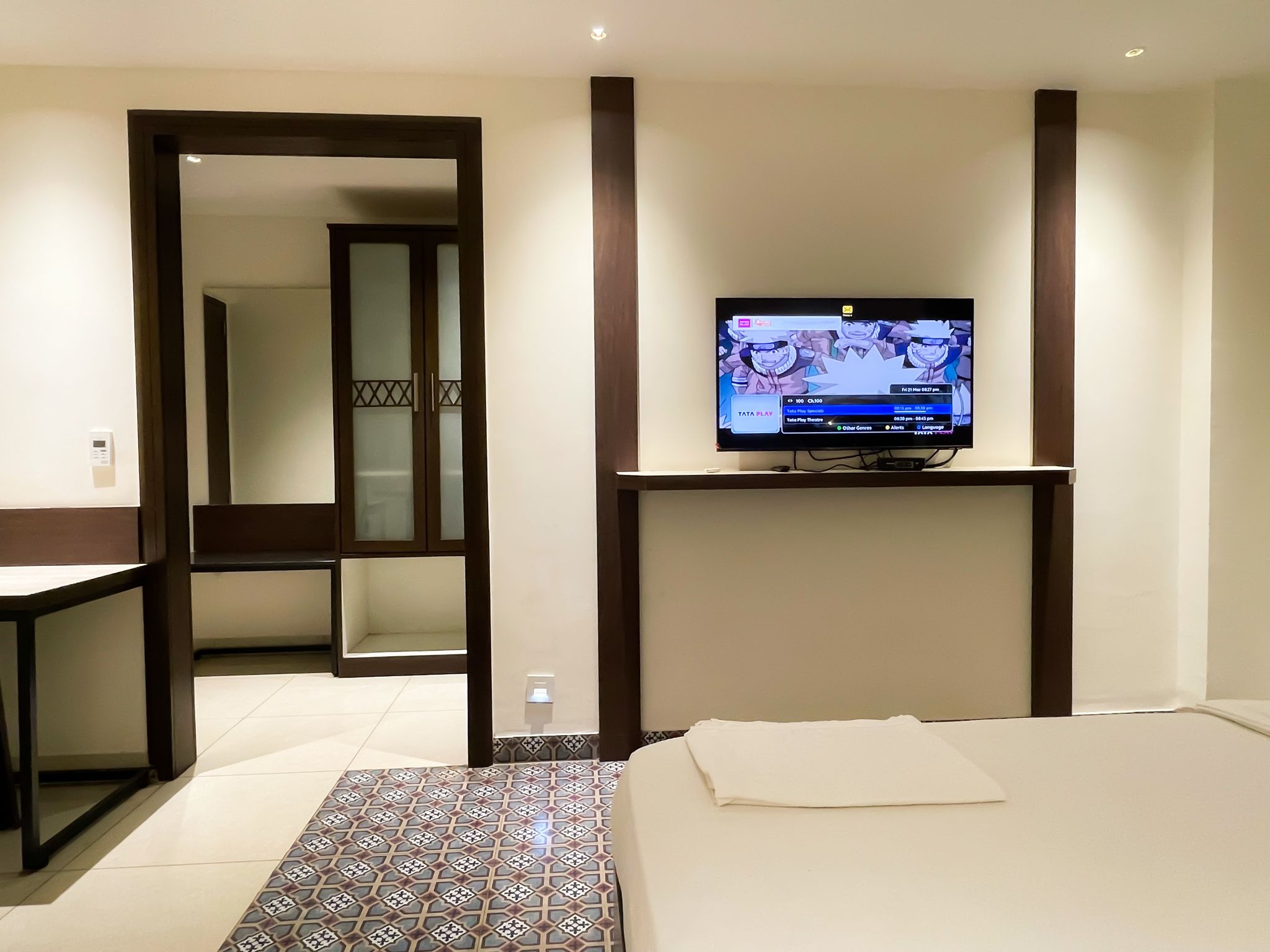 SV Grand Super Deluxe Room 4