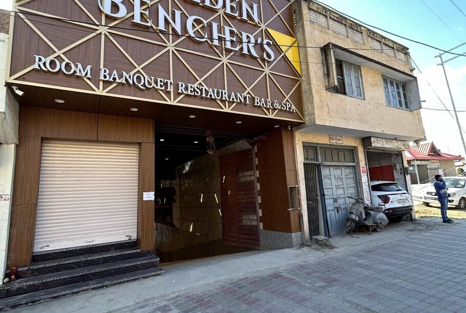 Hotel Golden Benchers- Solan