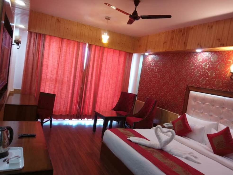 Luxury Room With Private Balcony