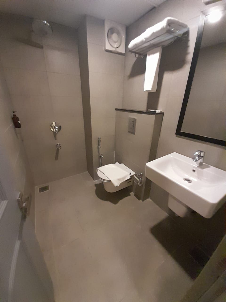 Hotel Pam Inn Vadodara Grand Room 5