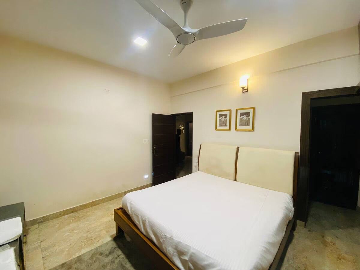 Room 4