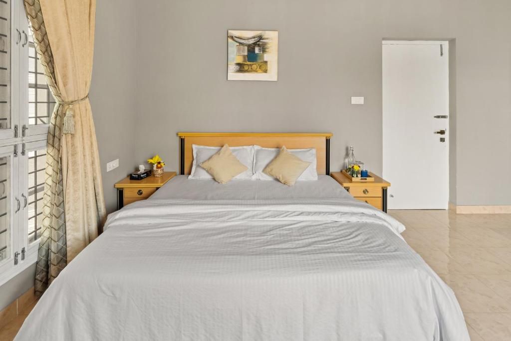 Room 2