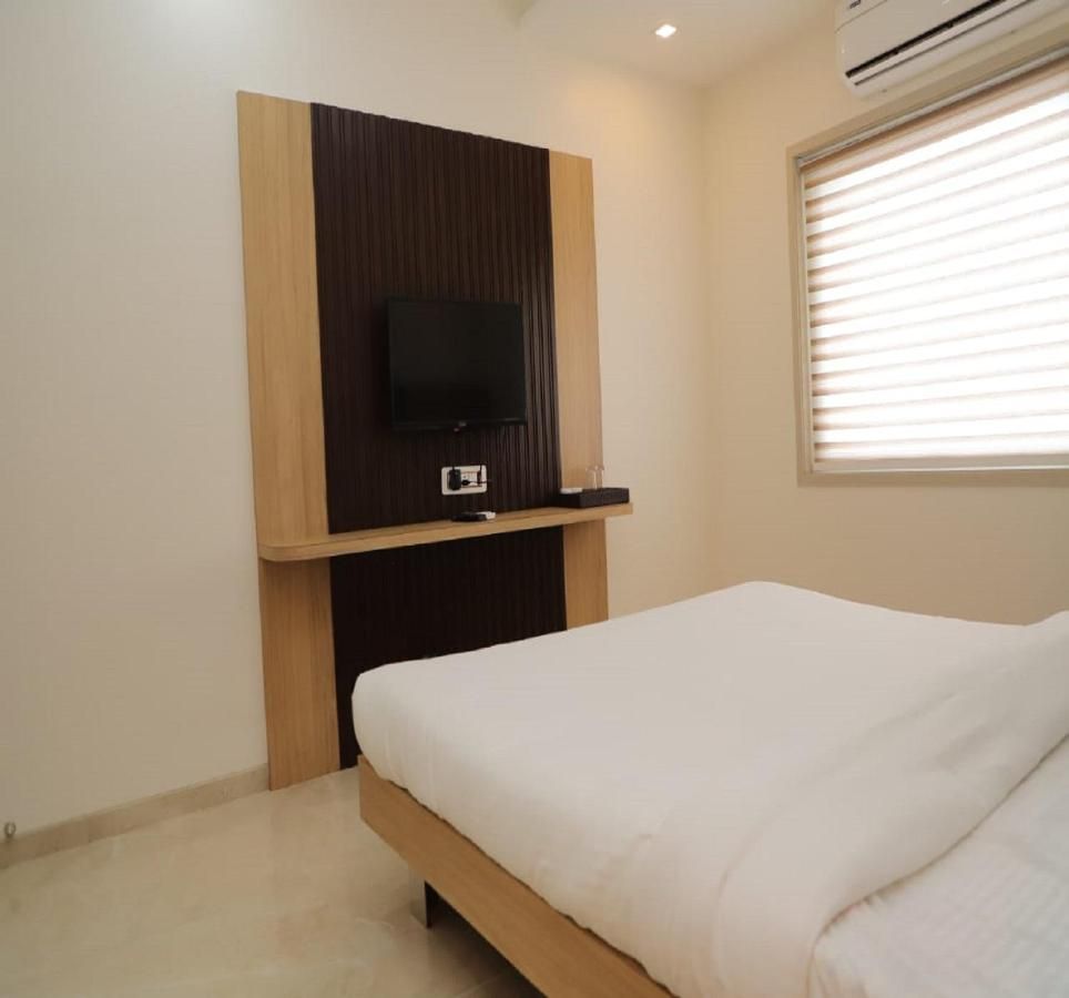 Executive AC Room