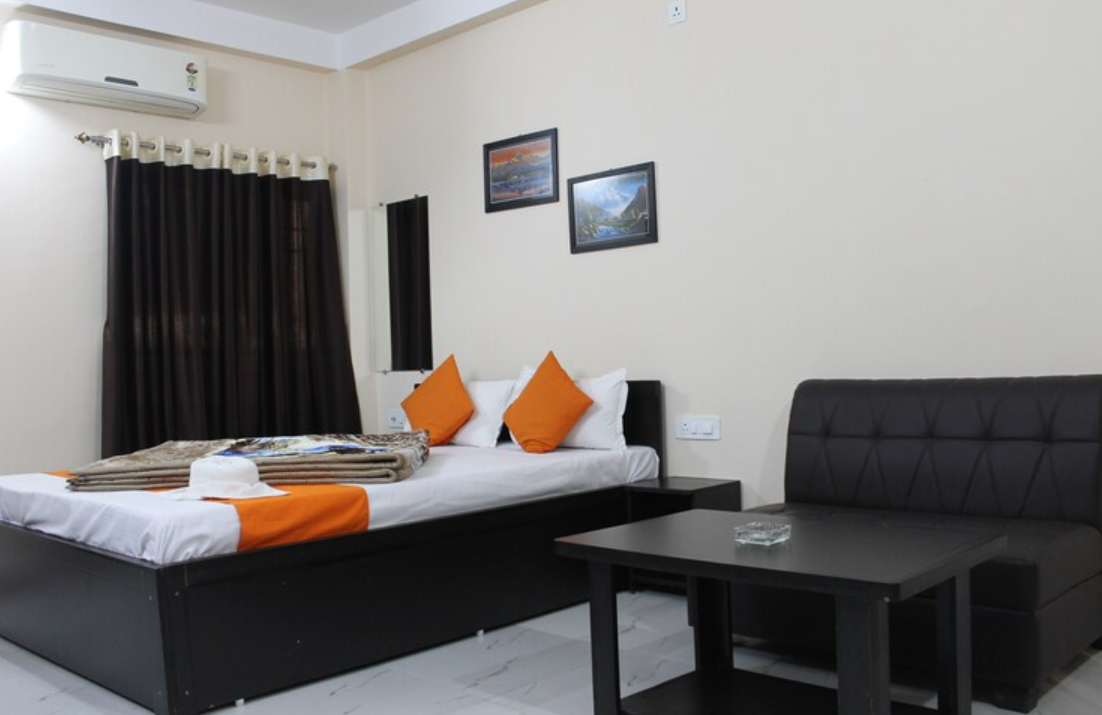 Double Bed Room With Balcony Ground Floor