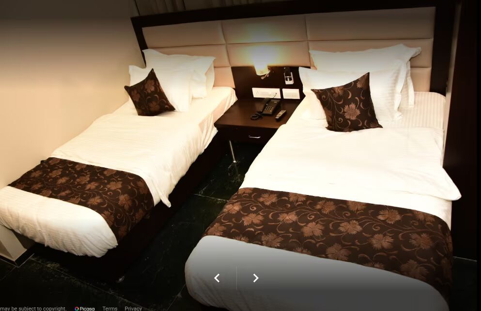  Hotel Chandan Palace Deluxe Rooms 4