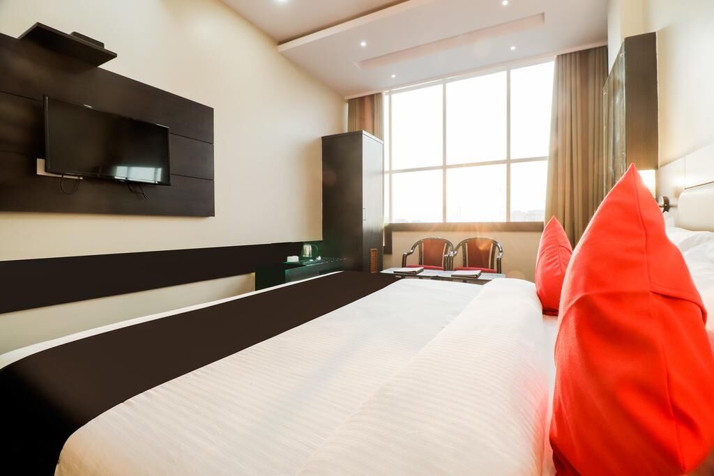  Hotel Chandan Palace Deluxe Rooms 2