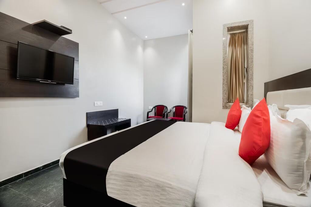  Hotel Chandan Palace Suite Room 2