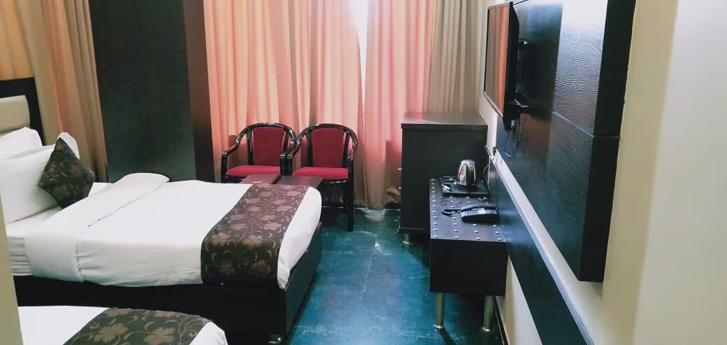  Hotel Chandan Palace Suite Room 5