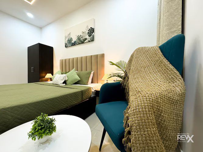 Wanna Stay Ayodhya Deluxe Room 12