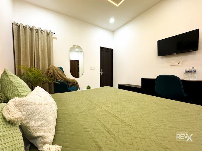 Wanna Stay Ayodhya Deluxe Room 7