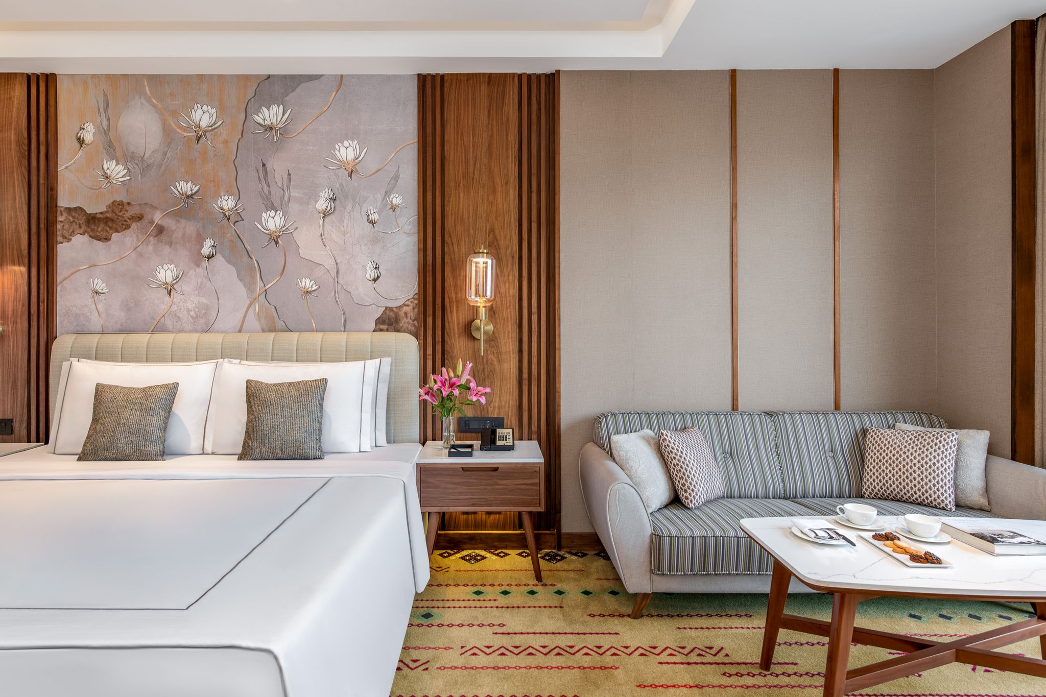 Taj Mussoorie Foothills, Dehradun Deluxe Room Twin Bed 7