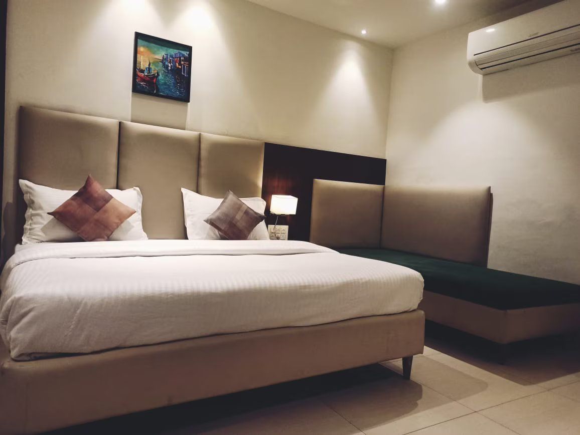 Suite Room