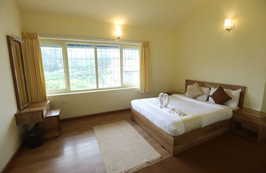 3-BEDROOM SCENIC VILLA