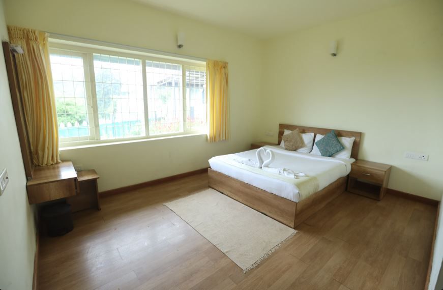 3-BEDROOM SCENIC VILLA