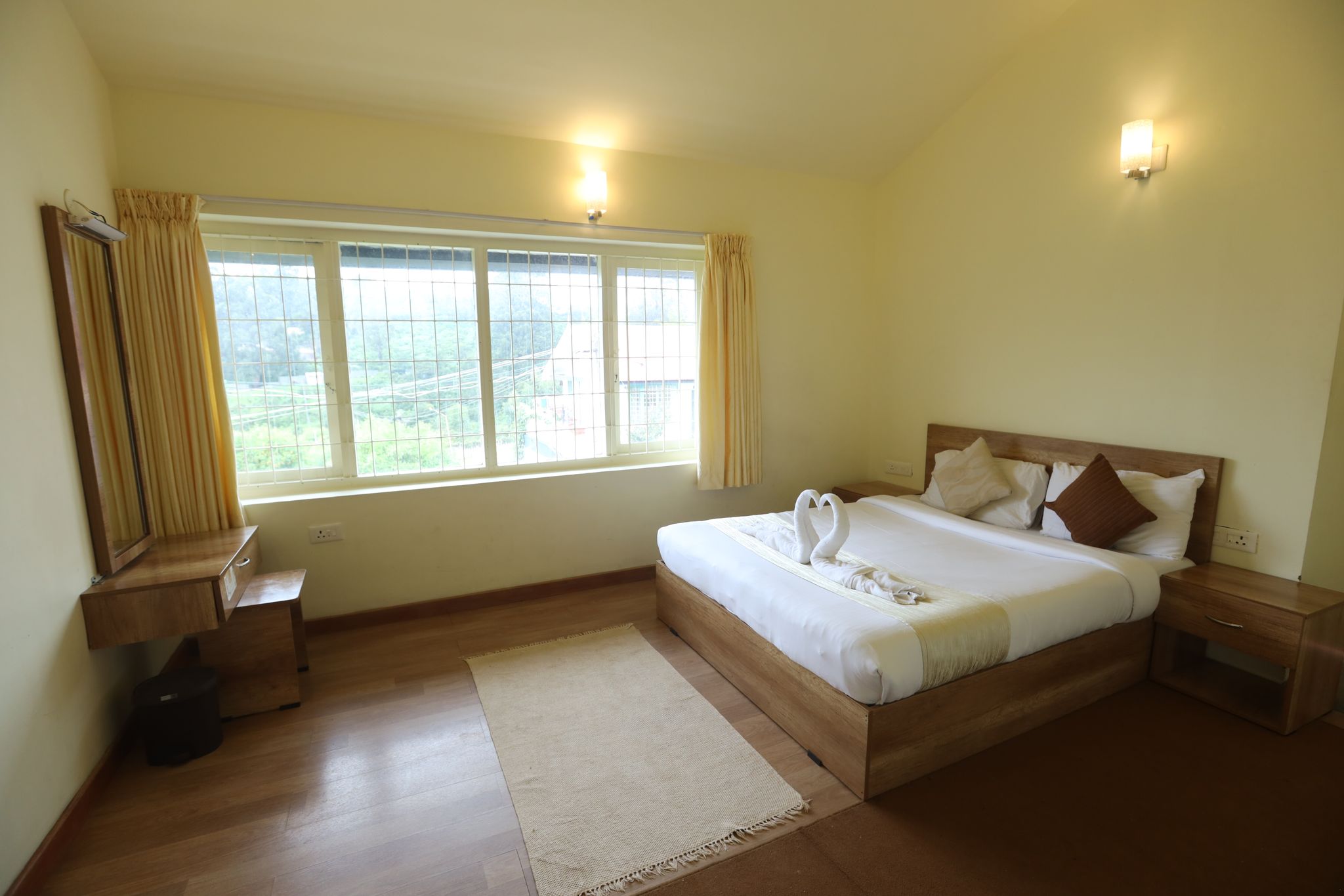 3-BEDROOM SCENIC VILLA