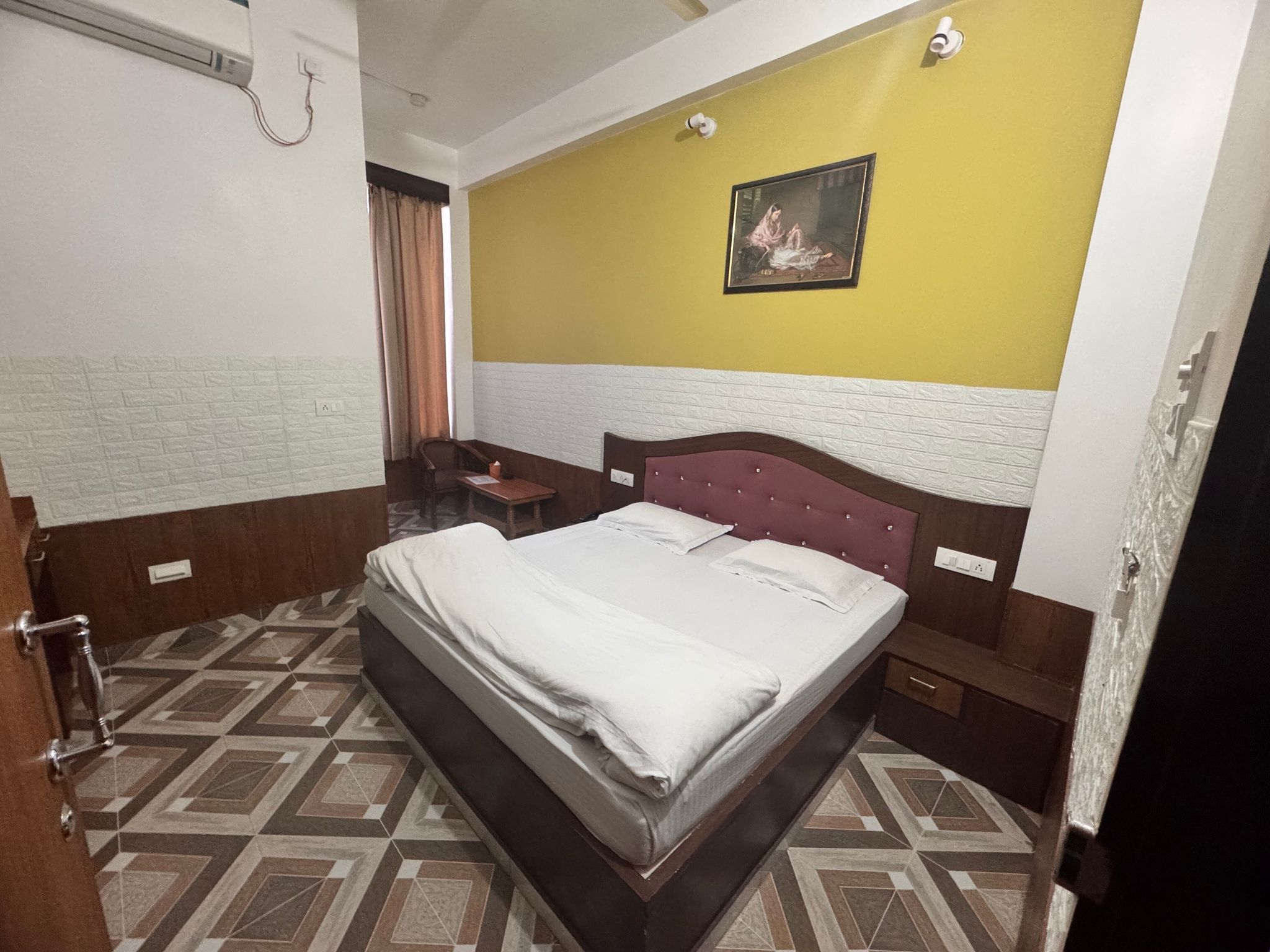 Hotel Nanda palace Super deluxe 2