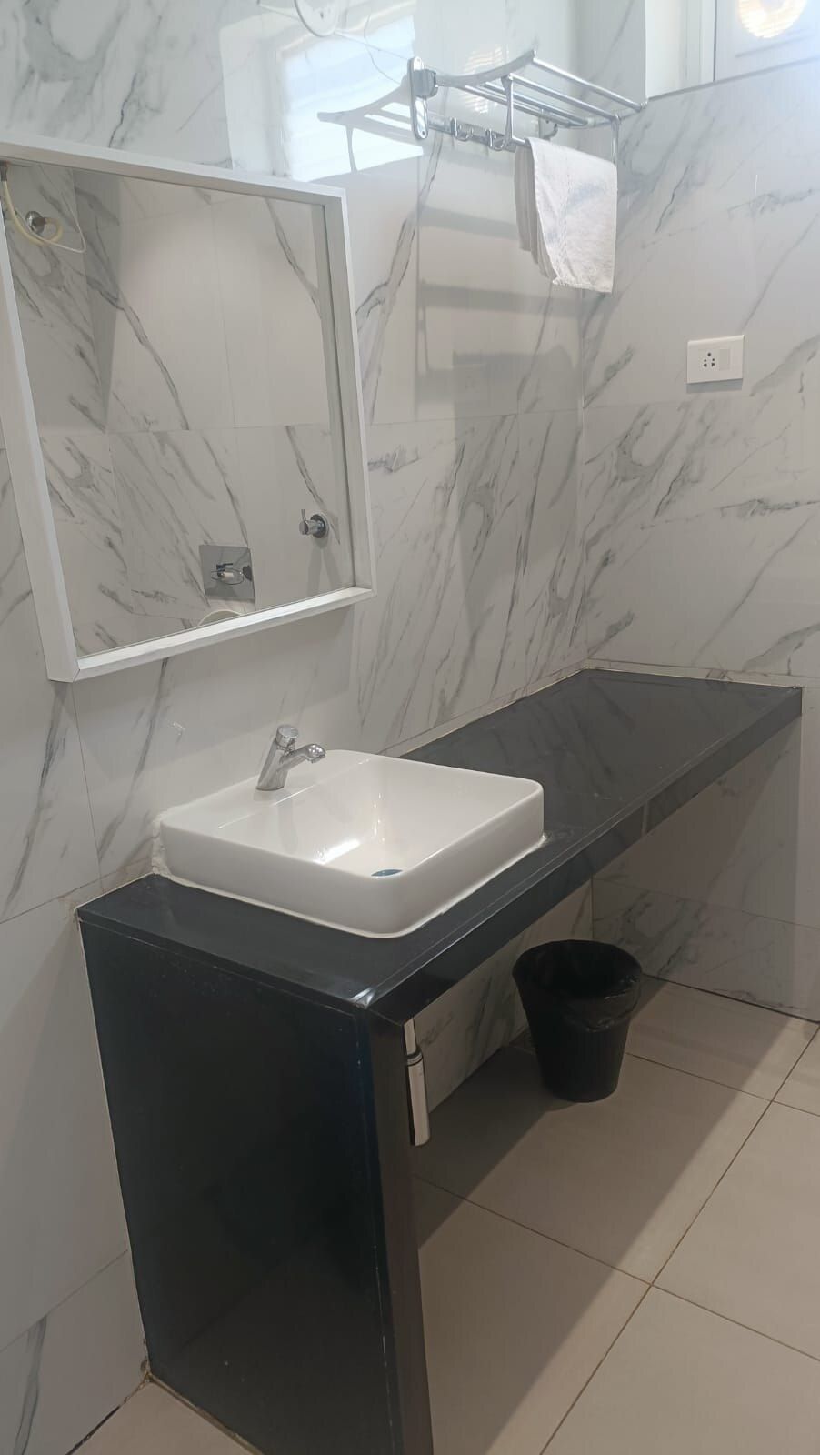 Hotel Tulips Grand Luxury Room 5