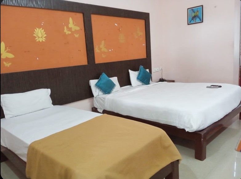 GRAND JP INN 3 BED NON AC DELUXE ROOM 5