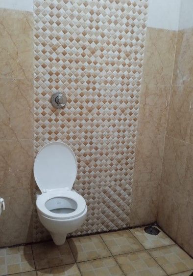 GRAND JP INN 3 BED NON AC DELUXE ROOM 8