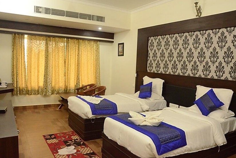 Hotel KP's Salunki Super Deluxe A/C 2