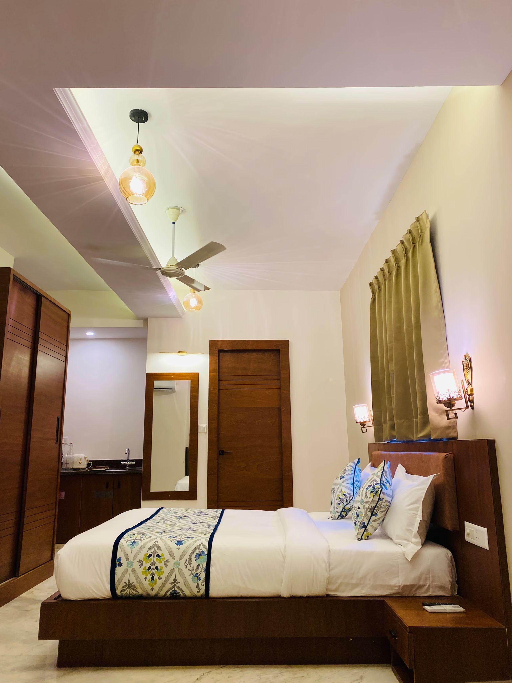 Sitevi inn & Suites, kota Suite Room