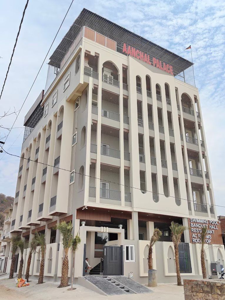 AANCHAL PALACE HOTEL