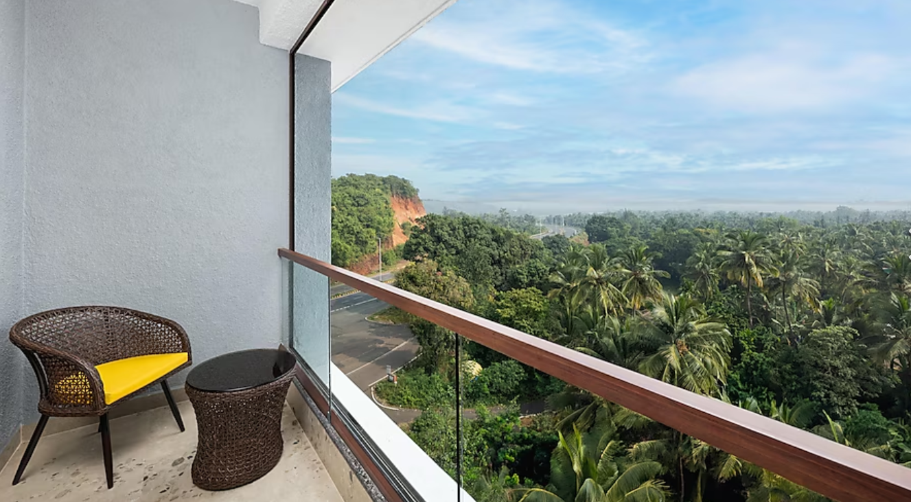 Standard Twin Bed Room with Balcony