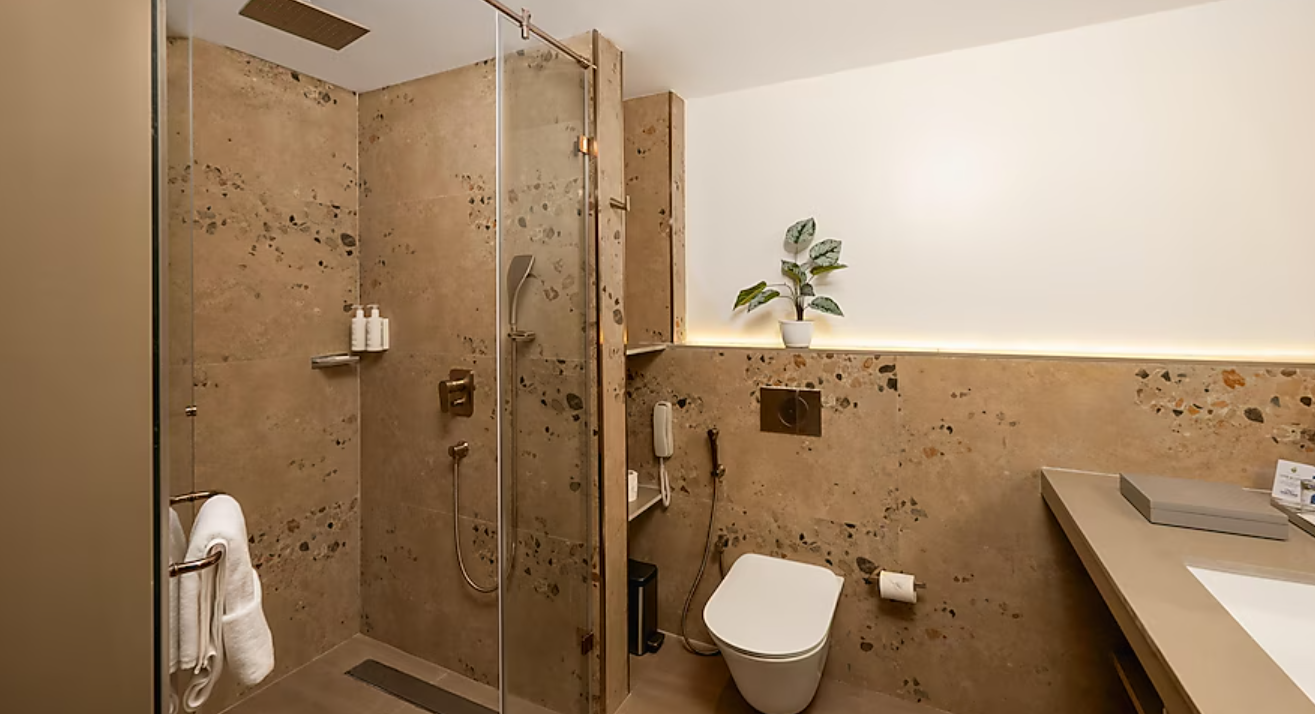 Standard Twin Bed Room with Balcony