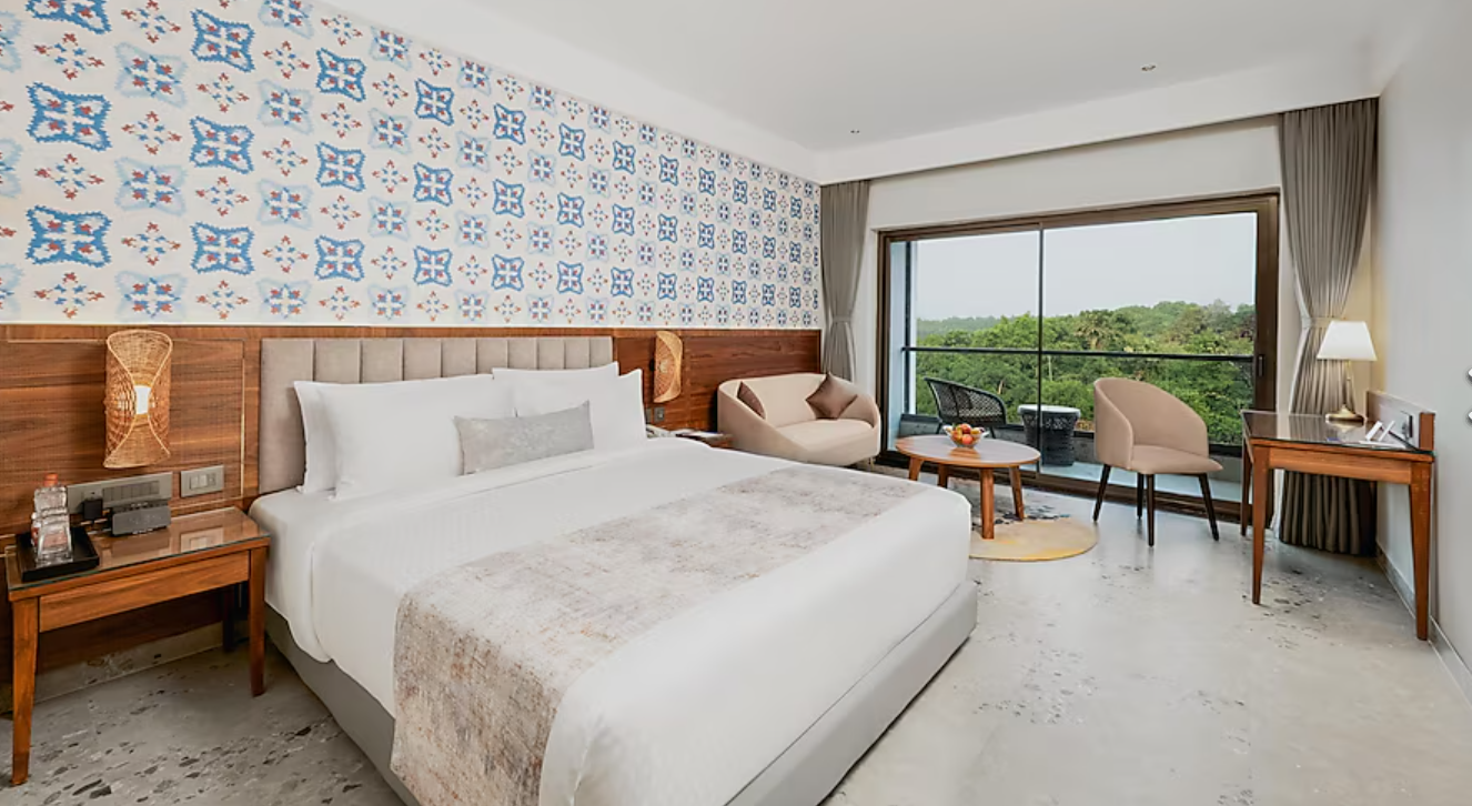 Standard King Bed Room with Balcony