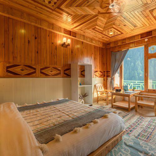 Moustache Shoja Deluxe Double Room with Balcony 2