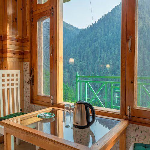 Budget Double Room With Shared Balcony