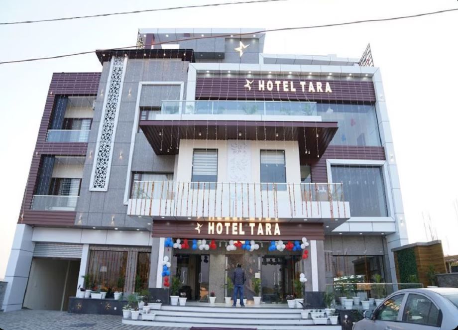 Hotel Exterior