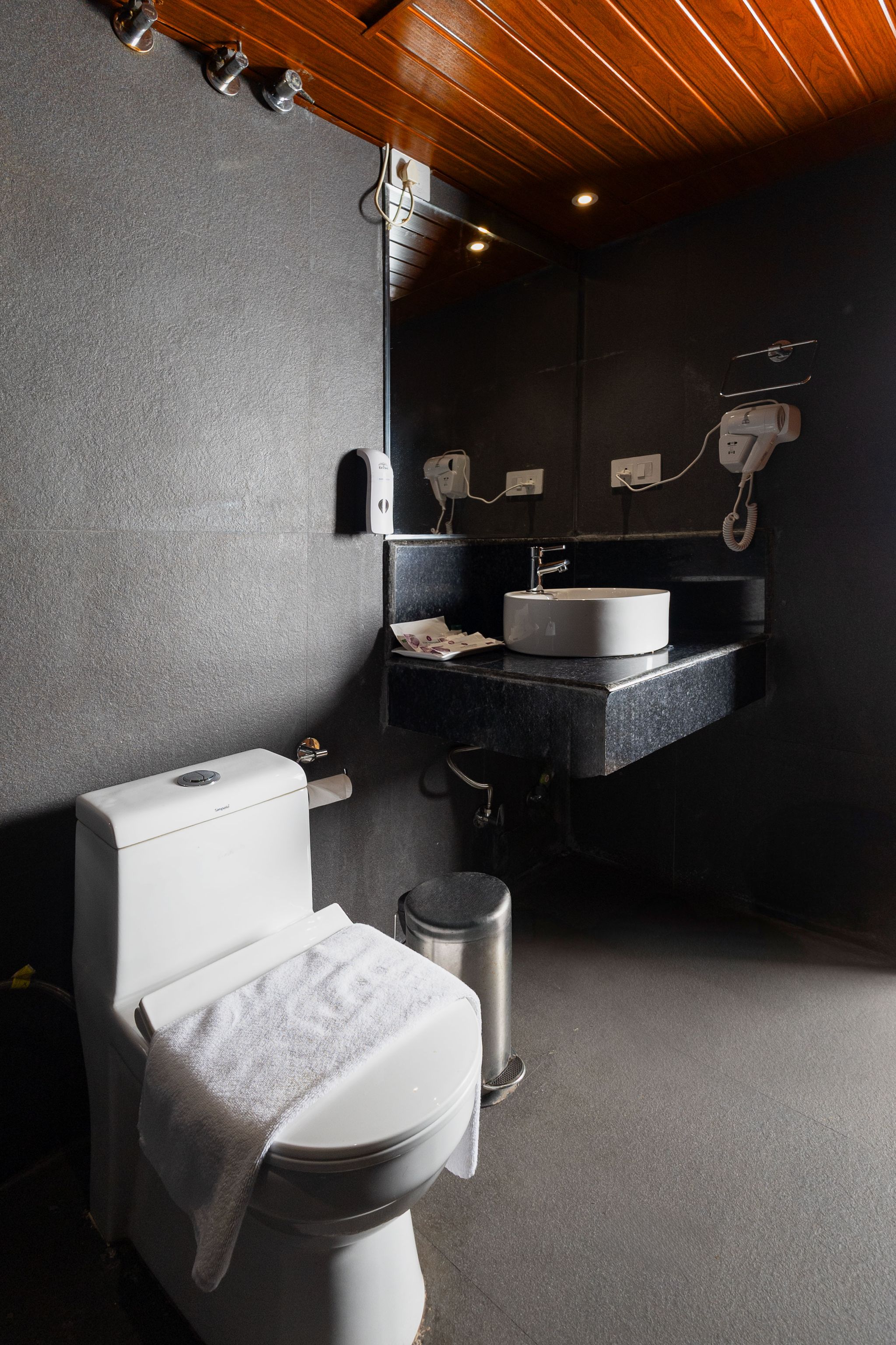 Sumitel J B Park, Darjeeling Premium 6