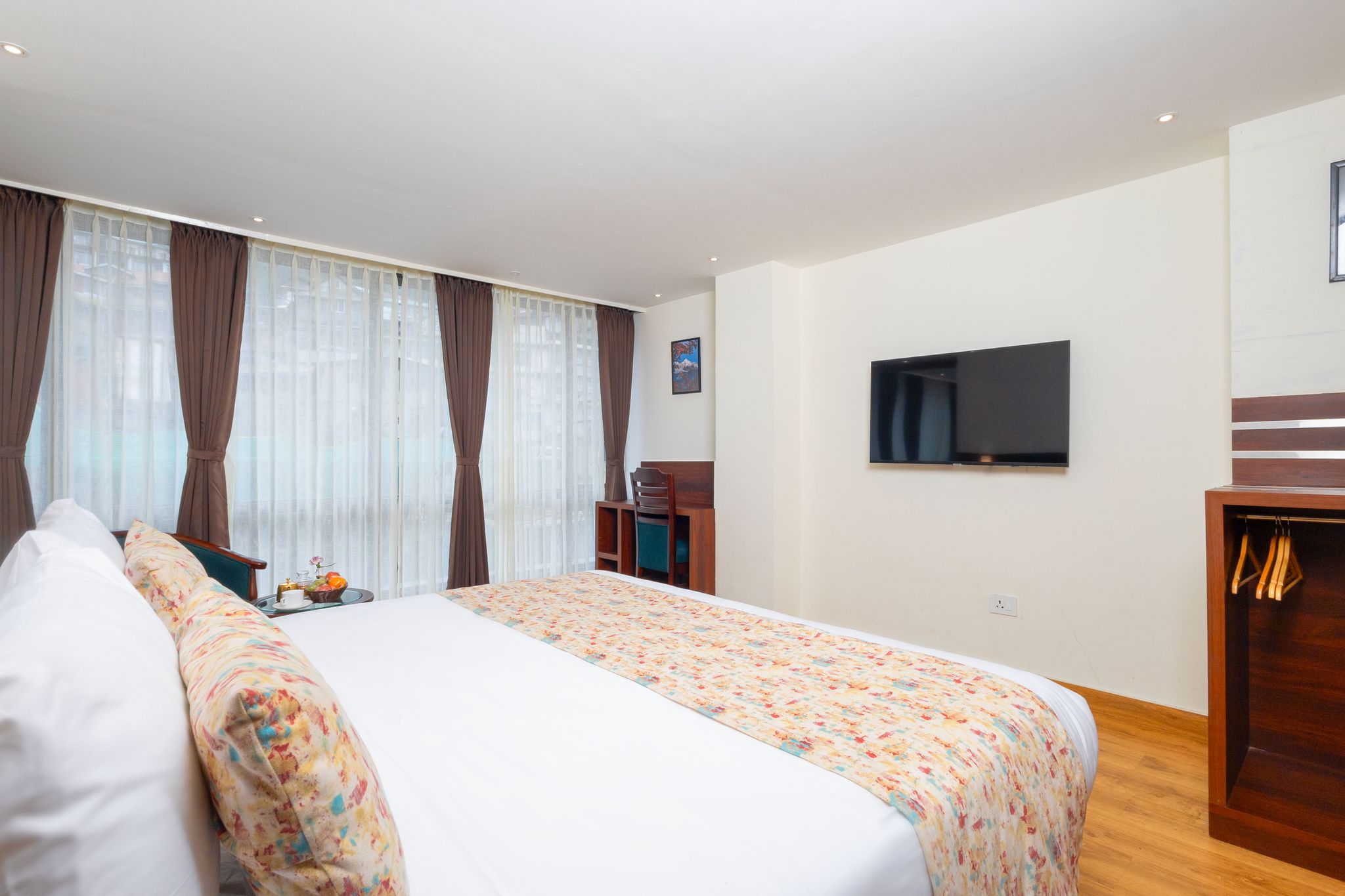 Sumitel J B Park, Darjeeling Premium 4