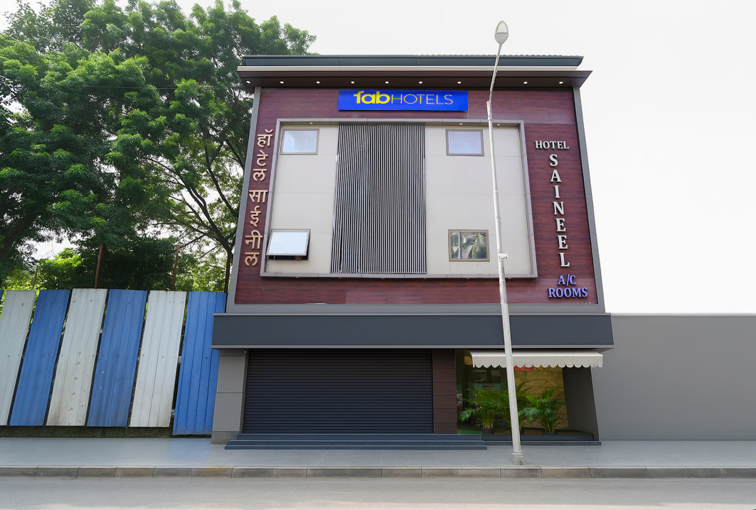 Main Image