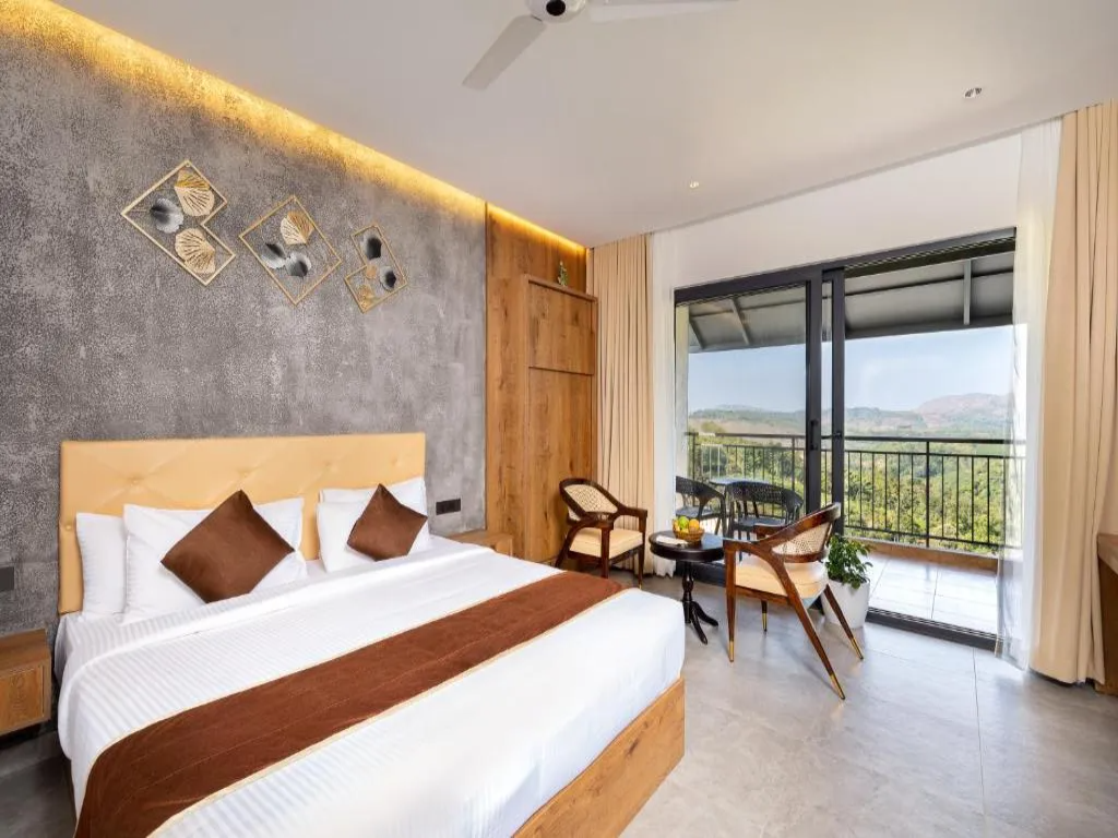 Family Suite with Balcony