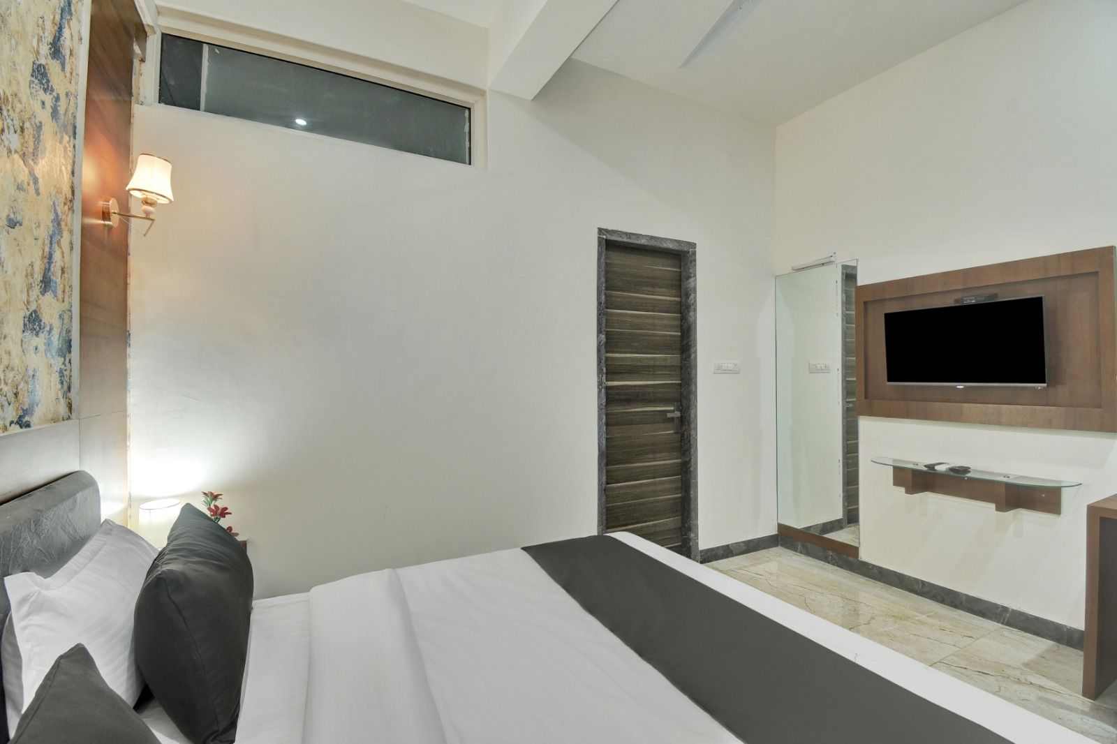Super Deluxe Room