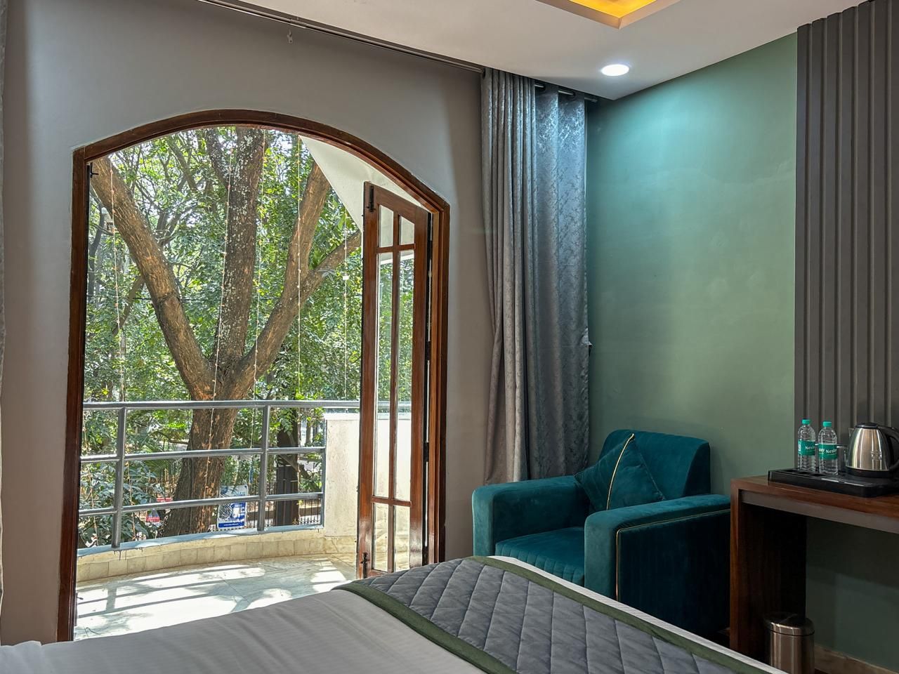 Palm Mystic Inn - Indiranagar King Room 4